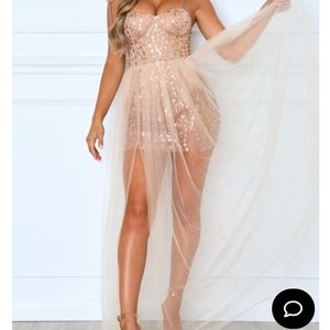 brand new whitefoxboutique dress !!!!!